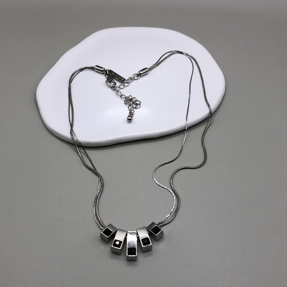 Curated bundle Chico's WHBM layered look trendy statement necklaces lot 2 - Picture 5 of 8